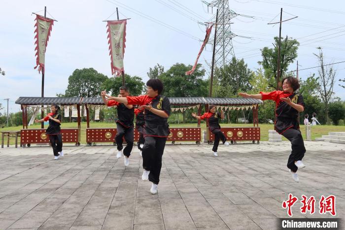 浙江麻蓬村:“十三太保拳”舞得虎虎生威(图3)