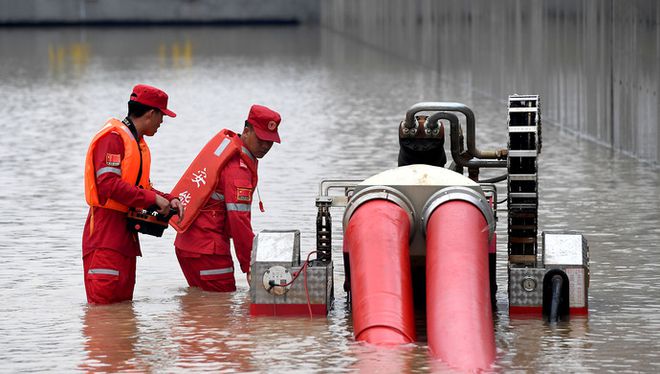 富阳4个镇2个乡镇交界处山区狭窄雨水汇集极快(图2)