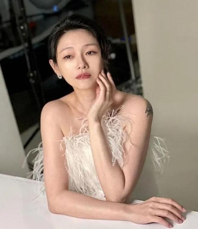 汪小菲与大S离婚后首发离婚协议经纪人不道歉(图1)