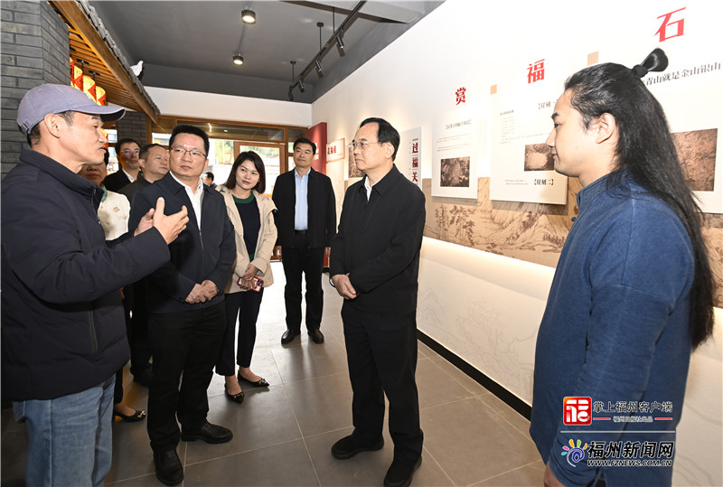 坚持生态理念坚持因地制宜坚持产业带动切实把主题教育学习成果转化为推进乡村振兴的强劲动力