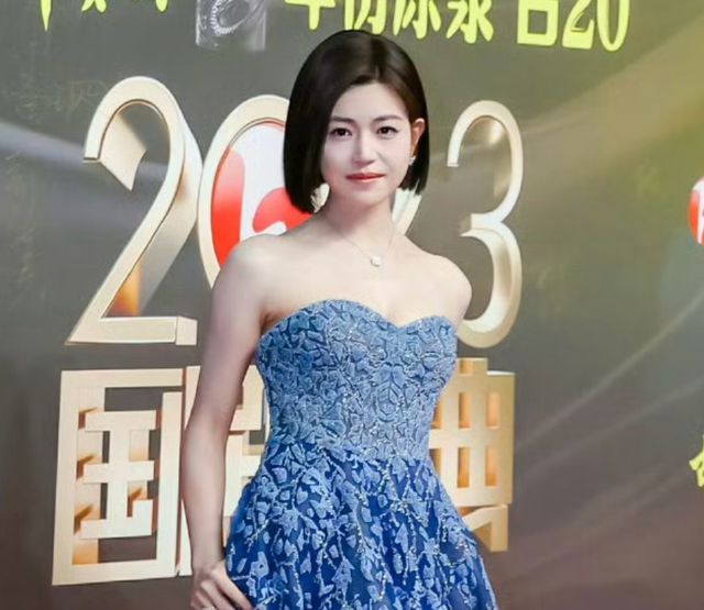 陈妍希澄清与陈晓婚变传闻不止陈晓摘婚戒