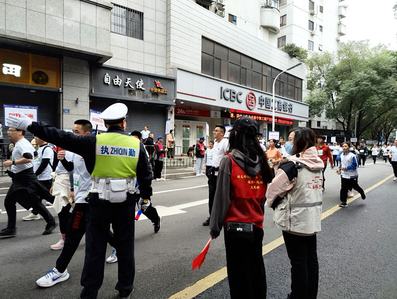 福州市鼓西街道：助力福马  志愿“鼓”劲(图2)