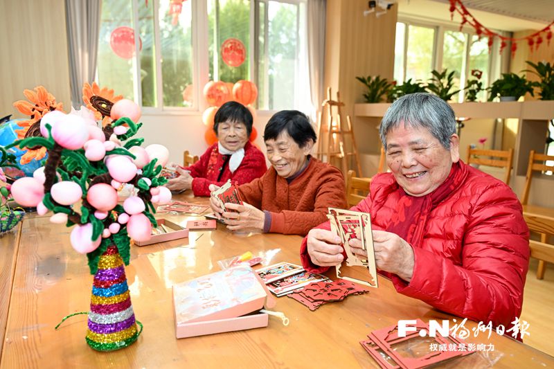 习近平总书记视频连线一周年，福州市社会福利院老人晒幸福