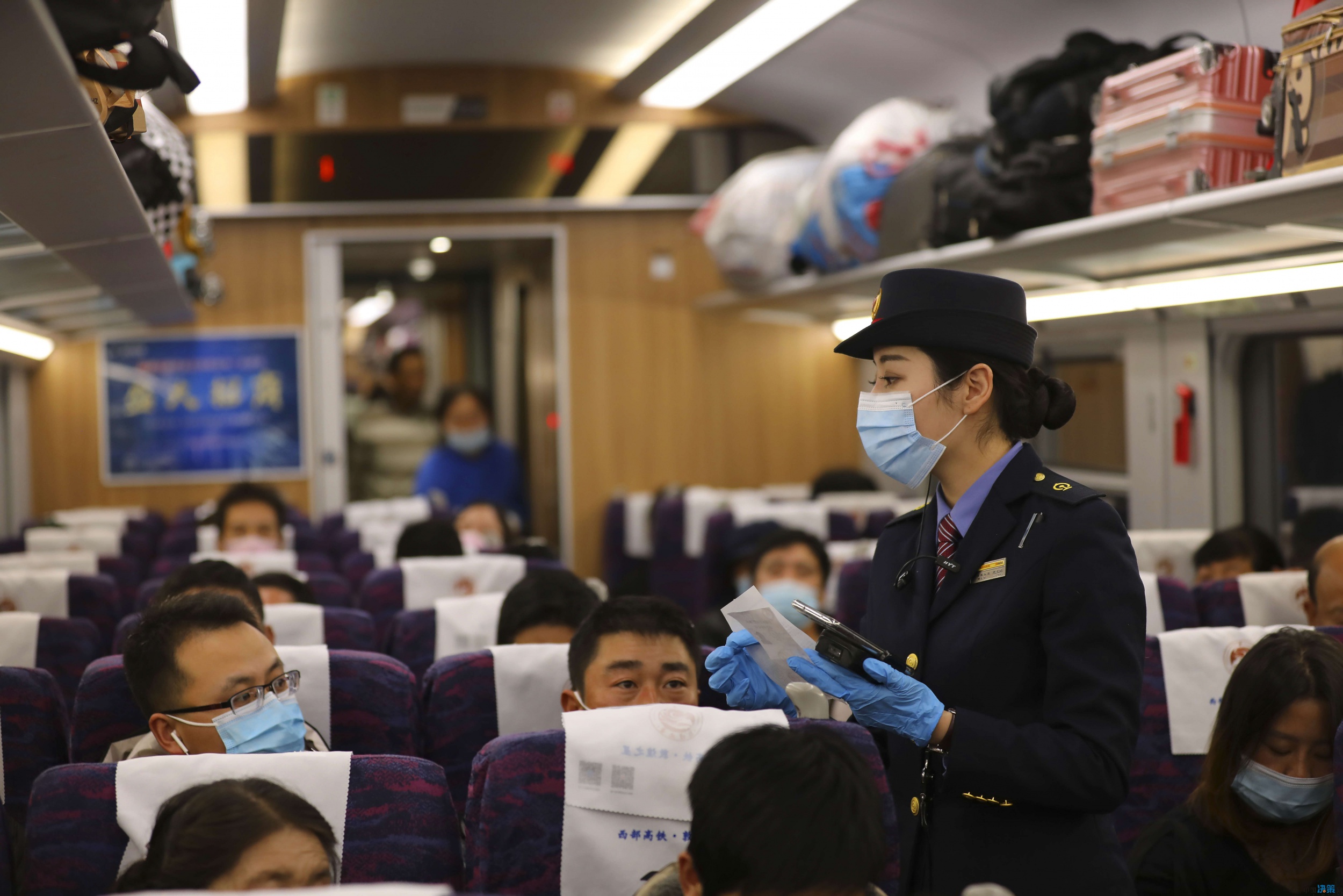 中国国家铁路2024年春运启动预计发送旅客4.8亿人次(图2)