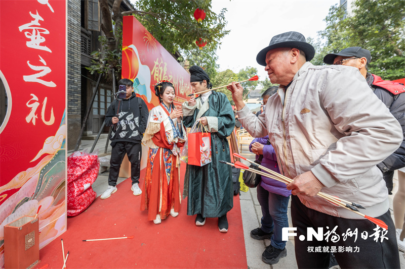 新春来榕龙年福气满满市民游客逛新春年味图片展(图6)