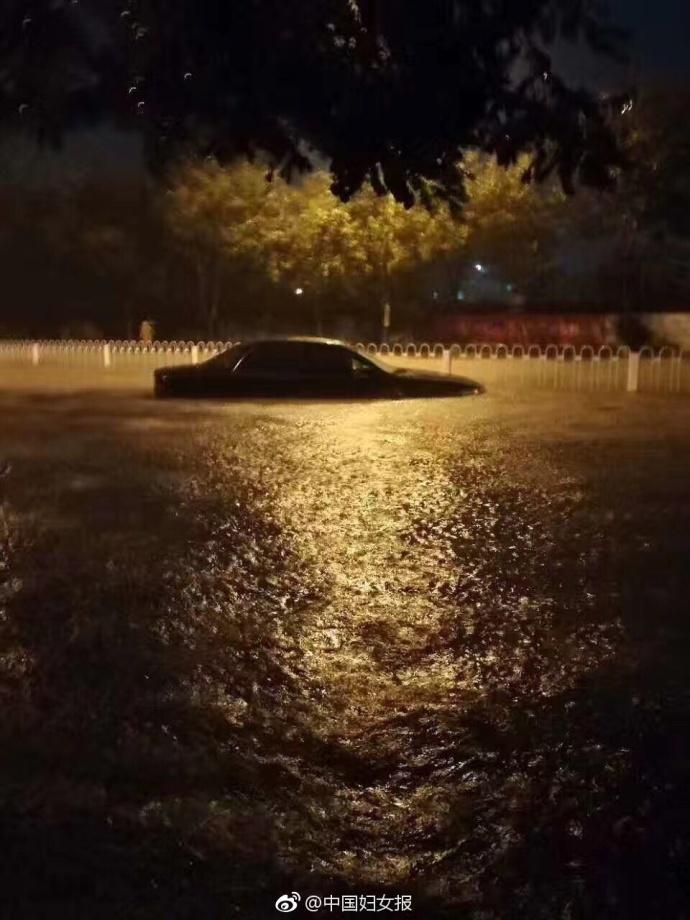 江南等地有较强降水和强对流天气黄色预警