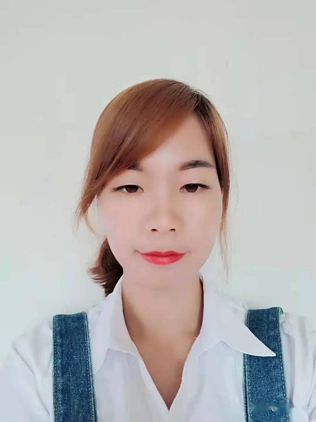 “90后”江苏小伙为烈士寻亲照亮回家之路