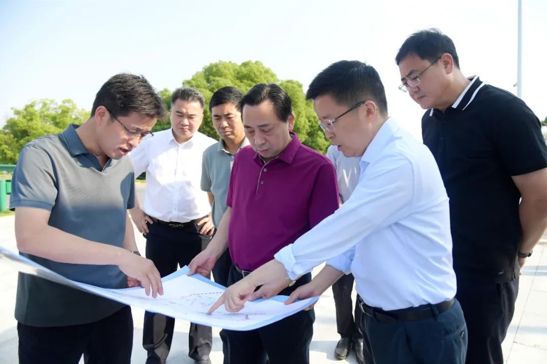 三夏一线：农业科技装备助力粮食丰收，各类农机大显身手(图2)