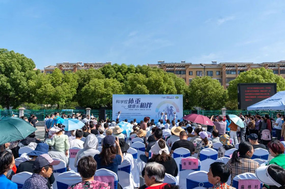 医学生石芮川：十年坚守，助力庄河从胃癌高发地到肿瘤早筛示范区(图1)